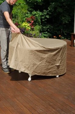 Deluxe Round Table Cover -Outdoor Zone 8587511 666