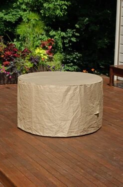 Deluxe Round Table Cover -Outdoor Zone 8587511 668