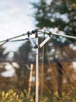 Storm Proof Crop Cage, Large -Outdoor Zone 8592463 114 tif