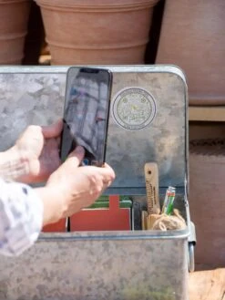 Deluxe Galvanized Seed Saver Kit -Outdoor Zone 8610573 151 tif